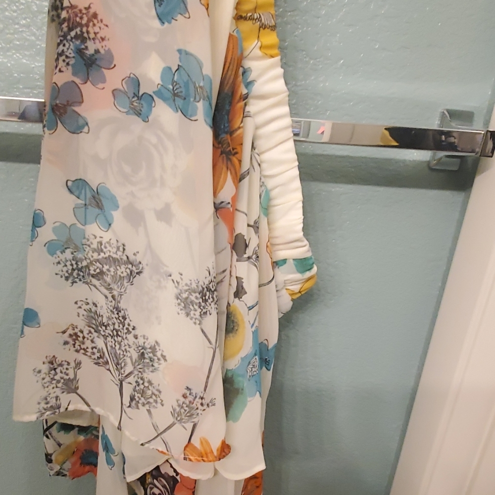 Skirt - Picture 2 of 4